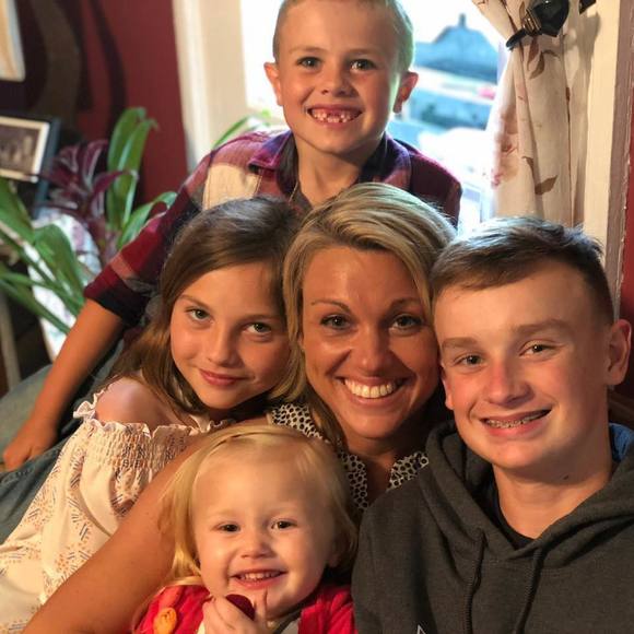 Meet your Posher, Tammy - Picture 1 of 1